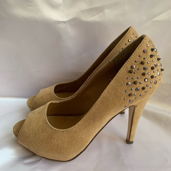 Call it Spring Heels - Picture 2 of 7